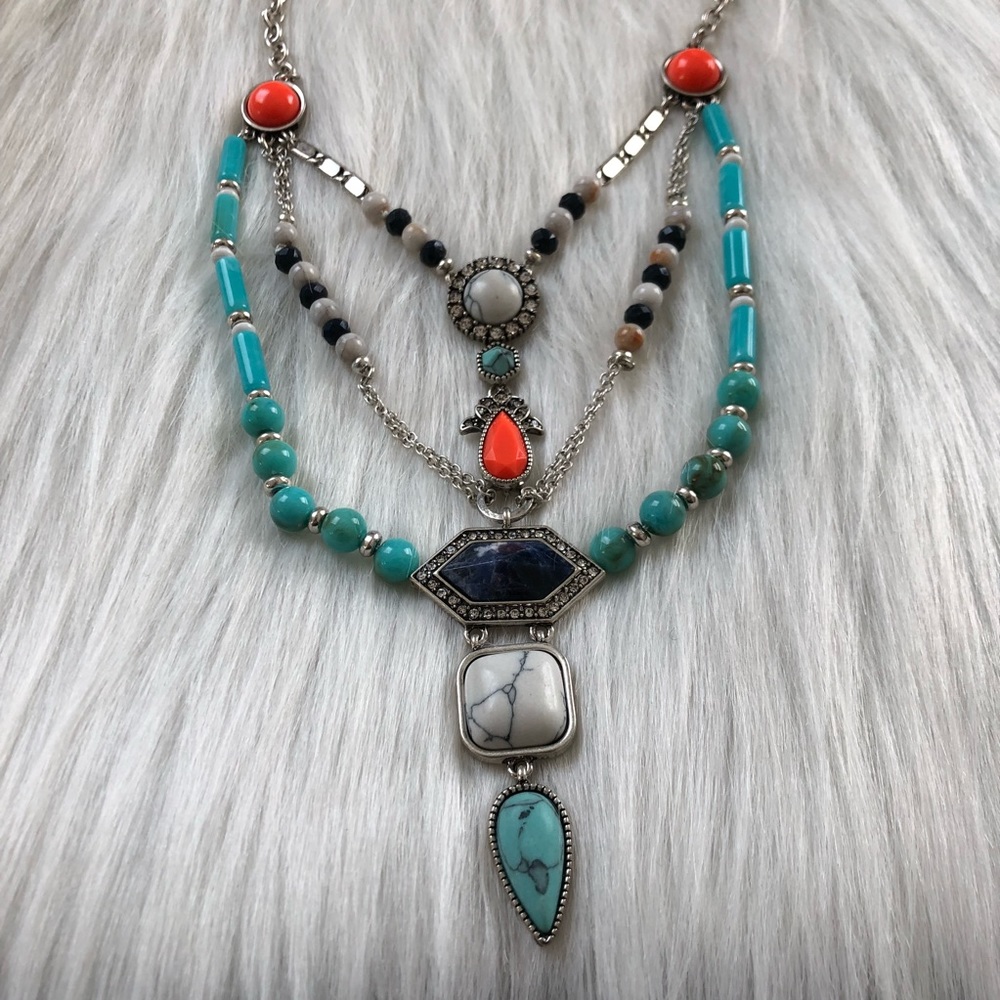 Statement Necklace - Picture 6 of 8
